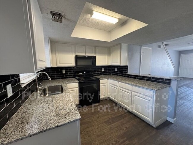 Photo - 4004 W Pioneer Dr