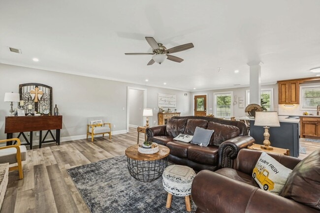 Photo - 9021 Lane Rd