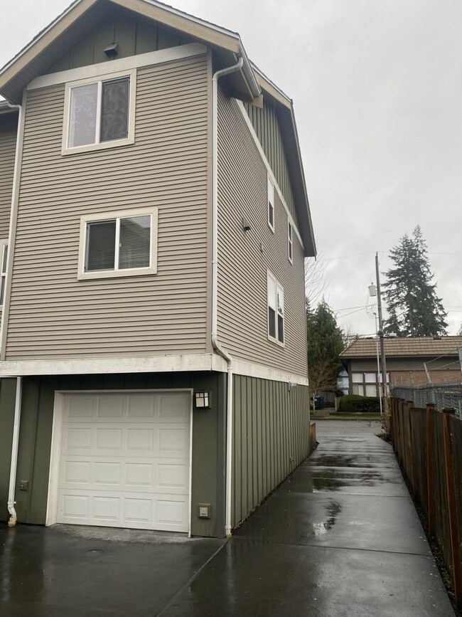 Photo - LIKE NEW three bedroom with fantastic updates, one car garage and private newly fenced front patio!