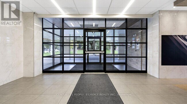 Photo - 21 Welsford Gardens Unit 204