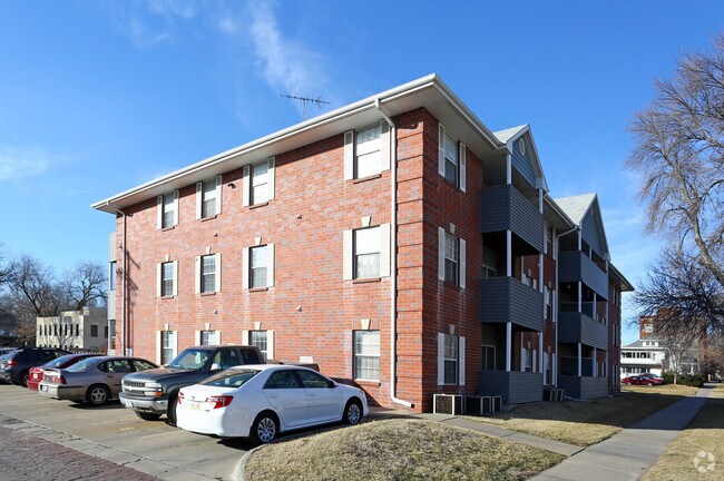 Photo - Cambridge Apartments