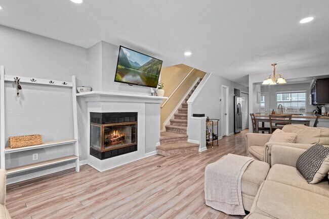 Charming 2BR Townhome in Denver - Charming 2BR Townhome in Denver