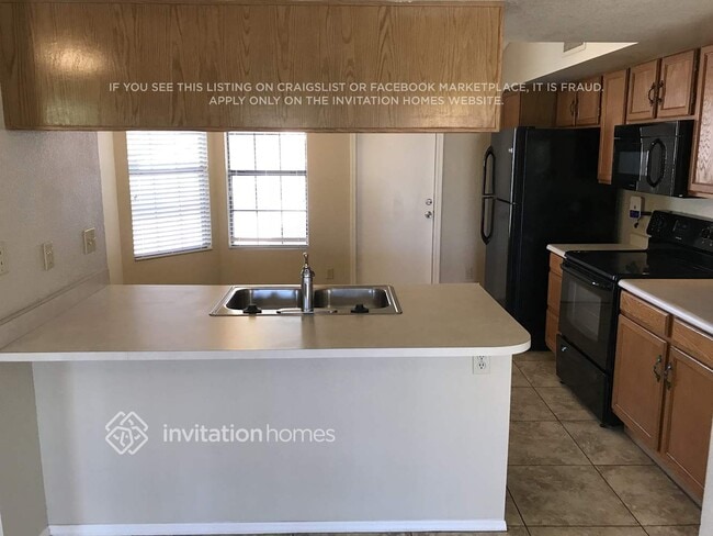 Photo - 8833 W Windsor Ave