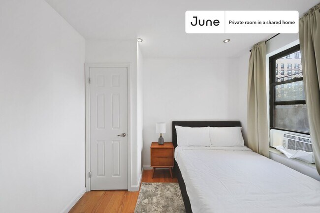 Room in Shared 3 bed/1 bath home in Upper West Side