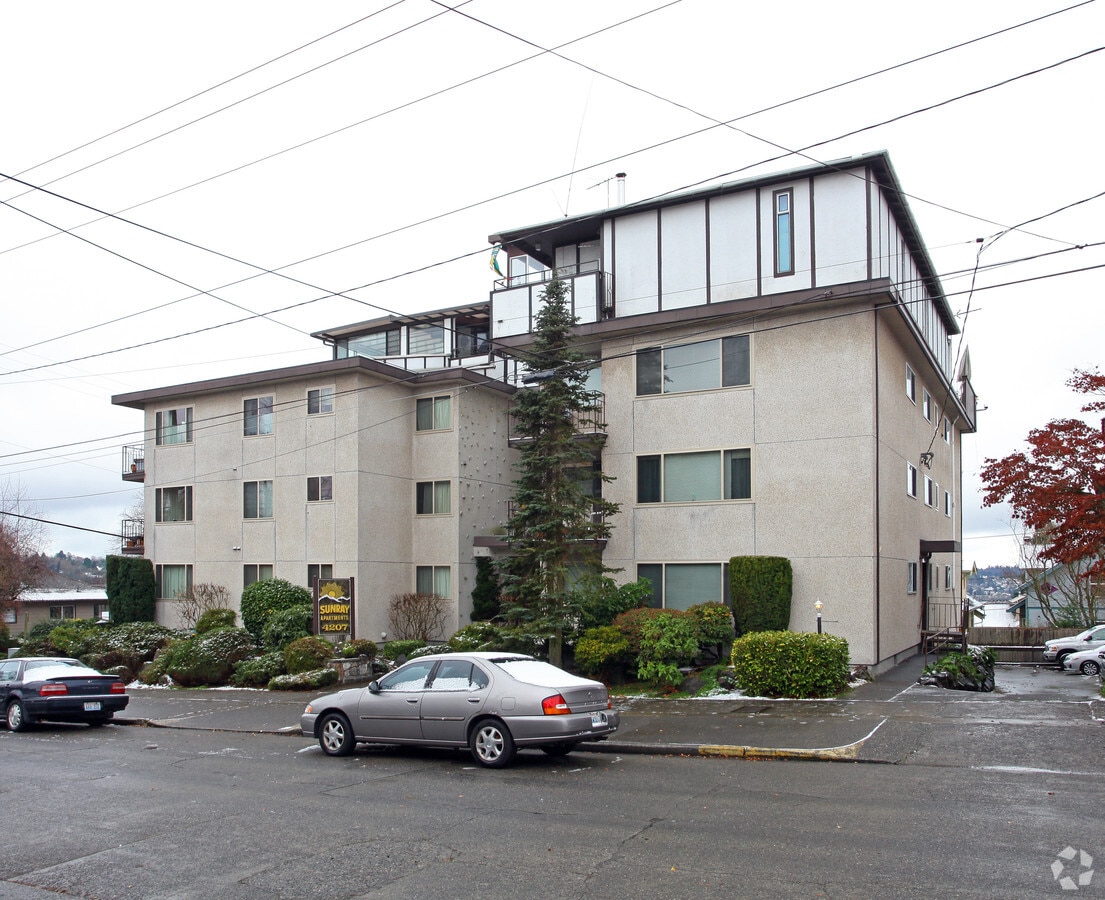 Photo - Sunray Apartments