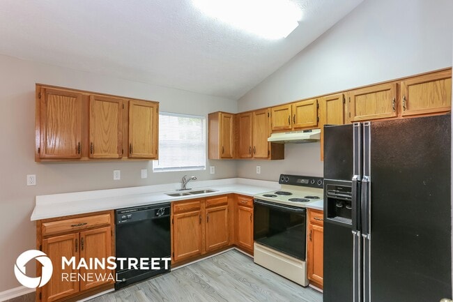 Photo - 991 Alford Ct