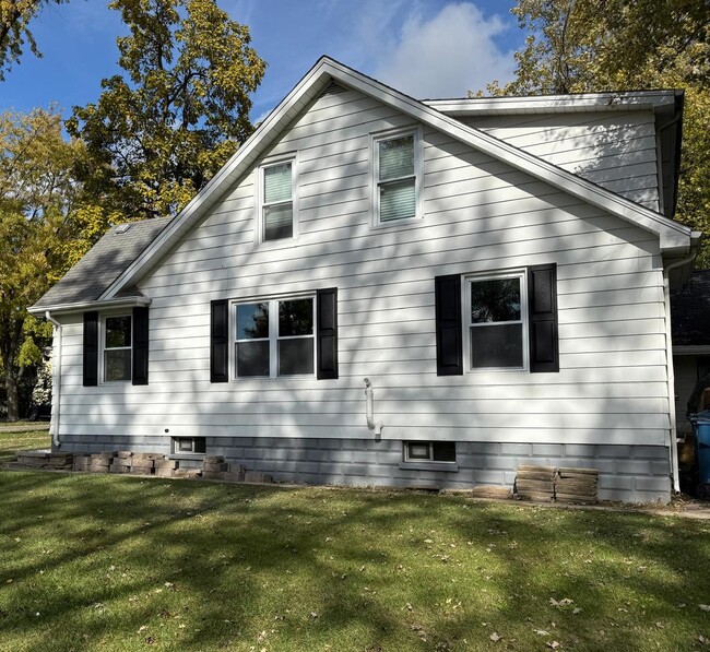 Photo - 3141 Green St