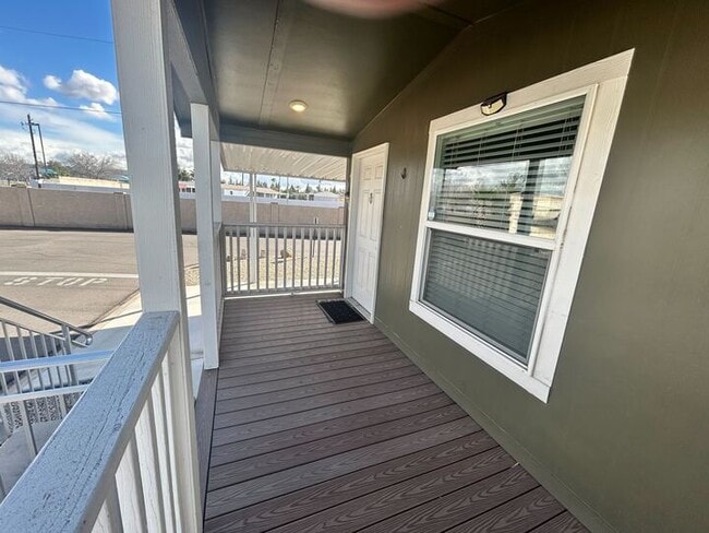 Photo - 530 S Alma School Rd