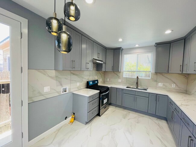 Photo - 15410 Firmona Ave