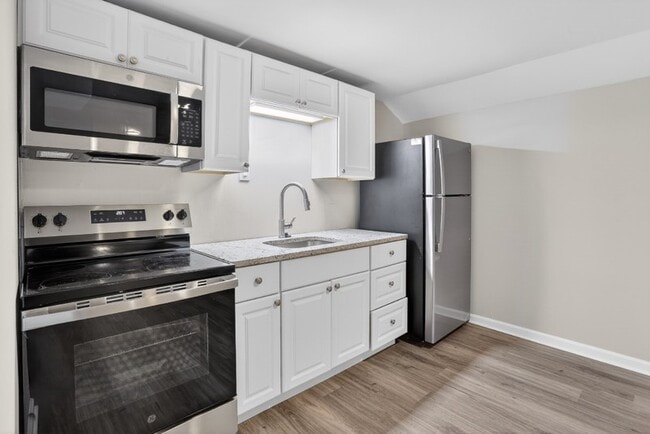 Photo - 586 Oakside Dr SW Unit B