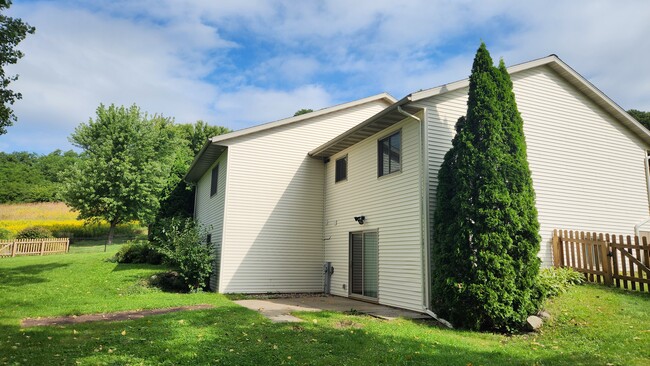 Photo - 727 Eagle Cir