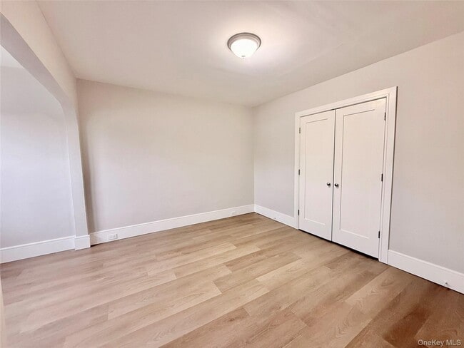 Photo - 678 Willis Ave