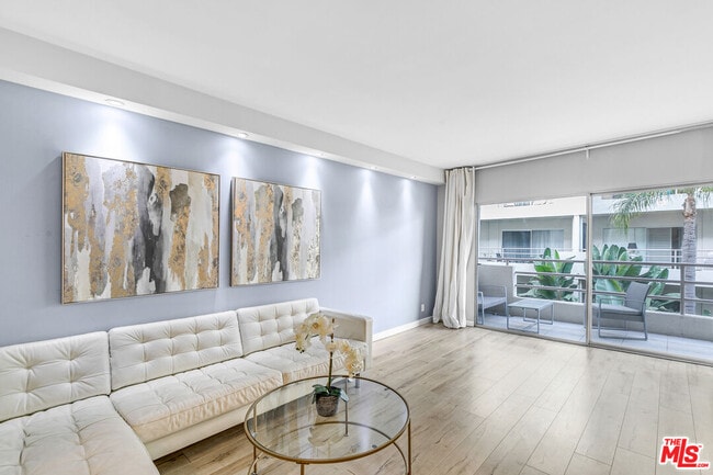 Photo - 1131 Alta Loma Rd Unit 306