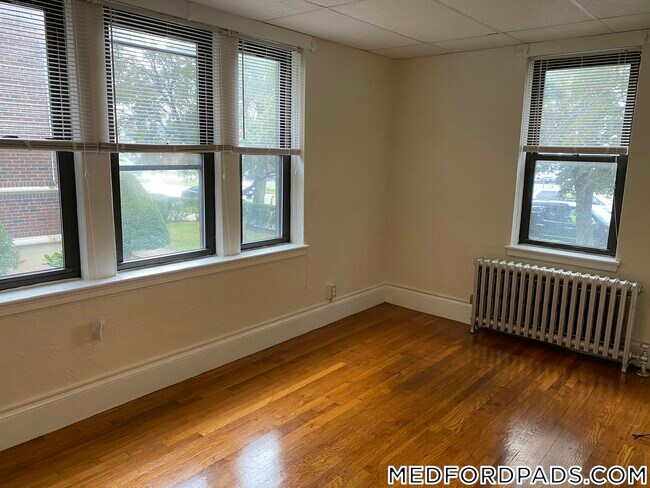 Photo - 63 Fellsway W Unidad 6