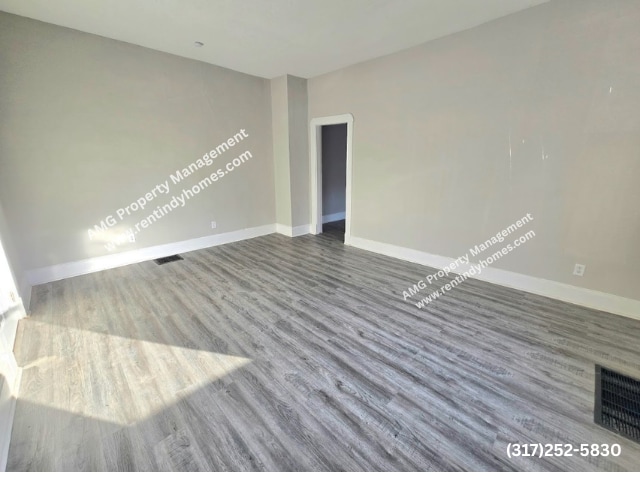 Photo - 153 Bakemeyer St