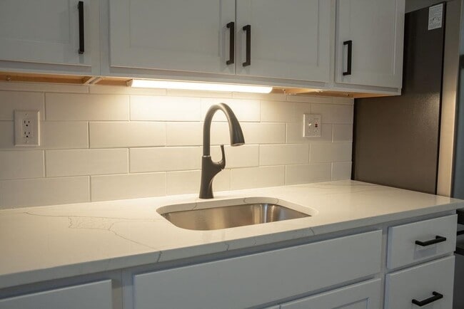 Photo - 180 N Main St Unit E-2