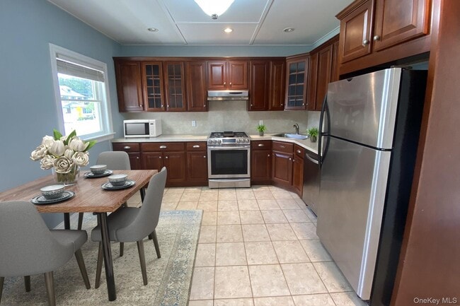 Photo - 21 Franklin Ave