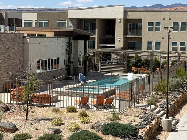 La Vida at Sienna Hills