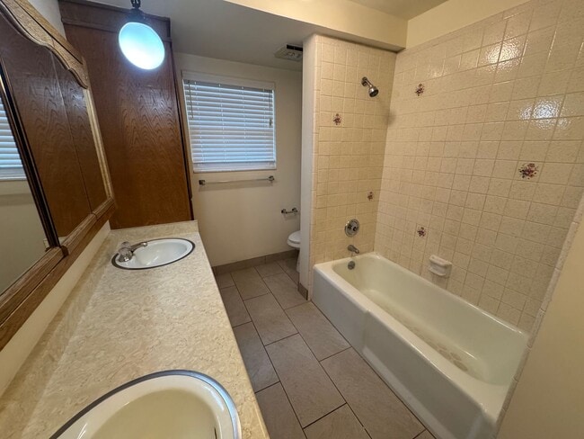 Photo - Incredible West Jordan home for rent!