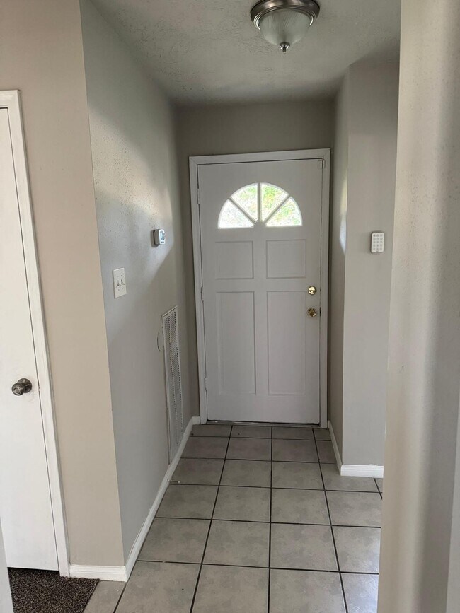 Photo - 9706 Galston Ln