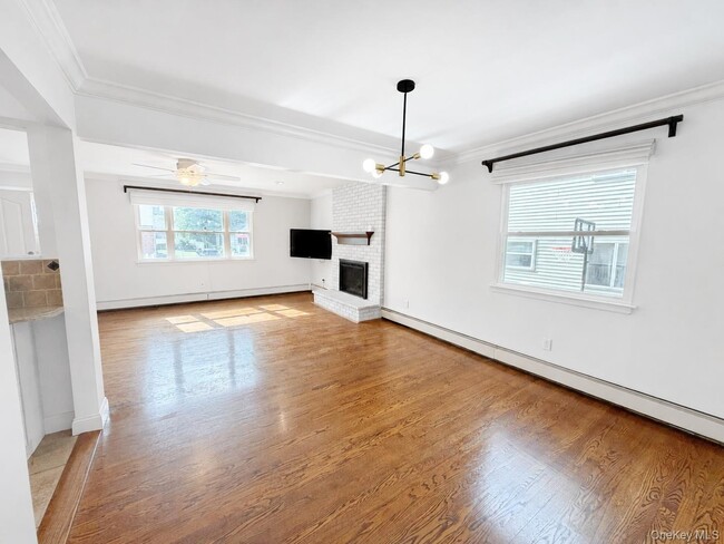 Photo - 40 Edgewood Rd Unit First Floor #1