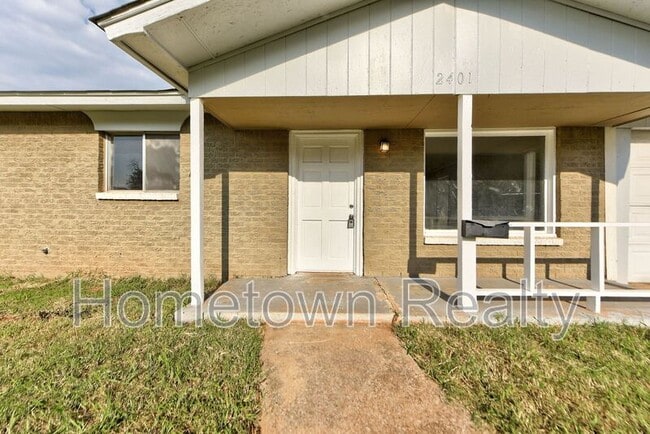Photo - 2401 Piccadilly Cir