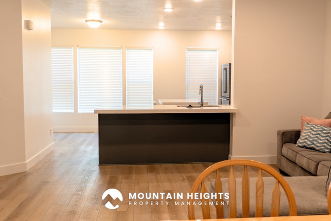 Photo - 3891 W Lansdown Ct Unidad 315 - 1