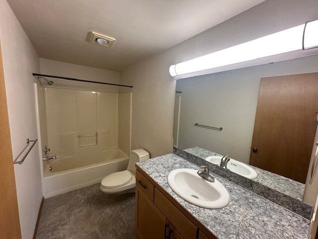 2320 Wetmore Ave Unit 3