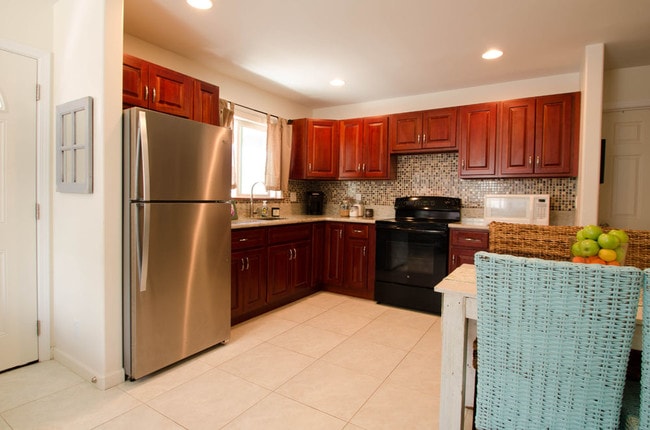 Building Photo - 1625 Frog Ln Unit #C