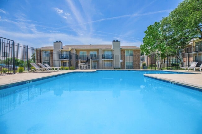 Photo - Center Ridge