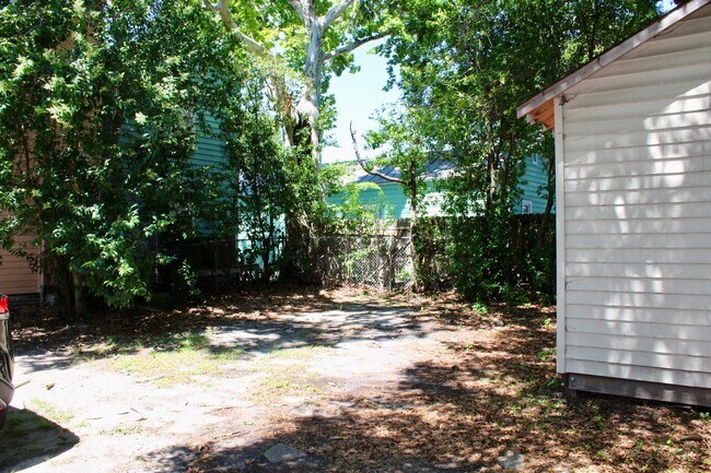 Photo - 2 bed / 1.5 bath on Rutledge St.