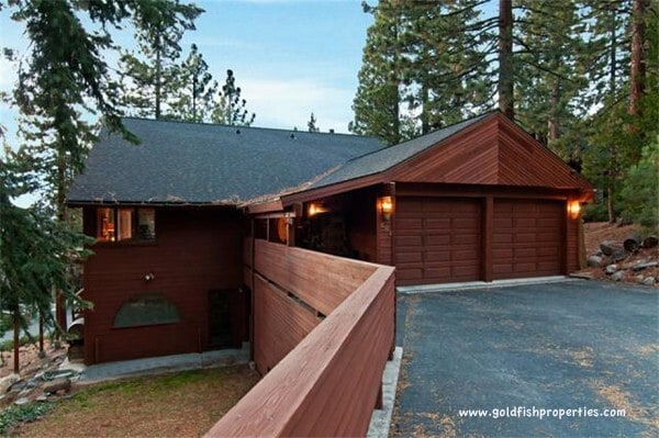 Building Photo - Incline Village: House - 4 Bedrooms, 3.5 B...