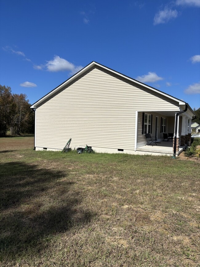 Photo - 49 Hydrangea Ln