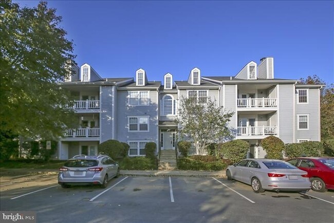 Building Photo - 12221 Eagles Nest Ct Unit G Rental