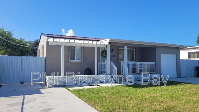 Building Photo - 7380 SW 35th St
