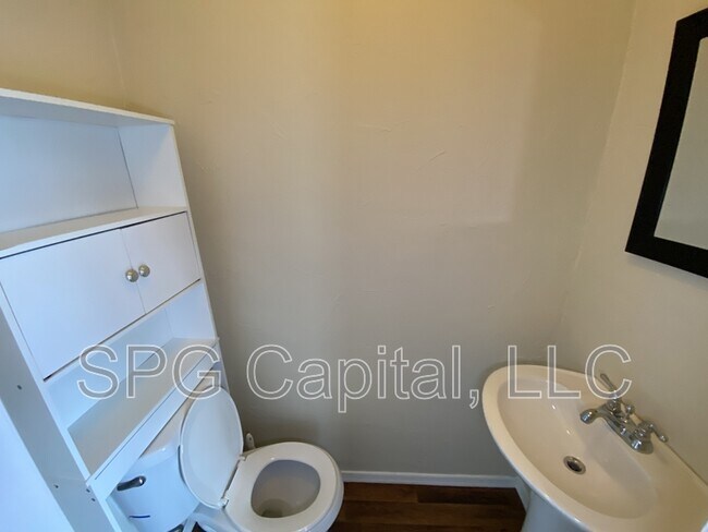 Photo - 18 Fulton St