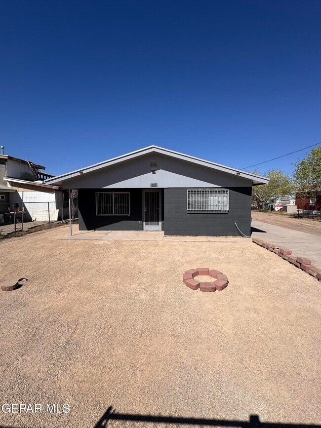 Photo - 743 Rodriguez Rd