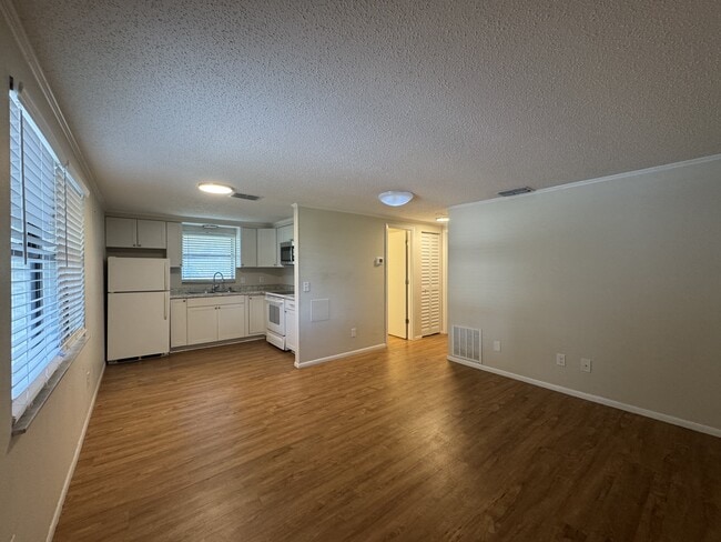 Photo - 207 Shore T Rd Unit 250-MAI