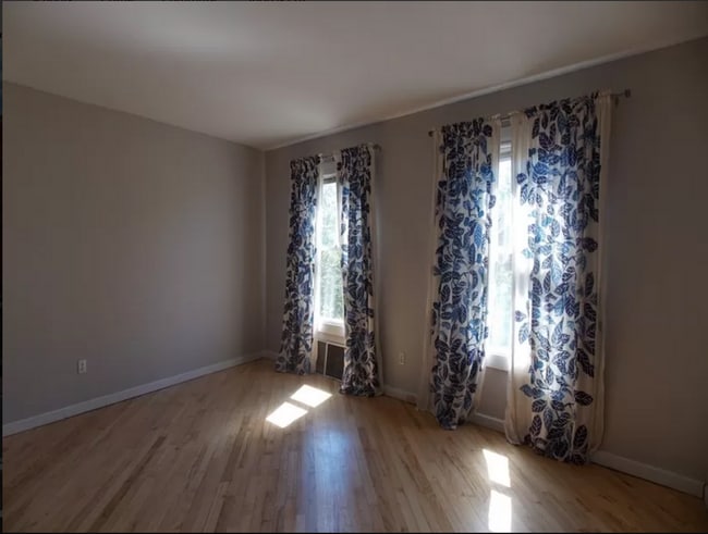 Photo - Sprawling 2BR in Queen Anne Victorian | Enormous Living Room | Walk-In Closets | East Rock Unit 3