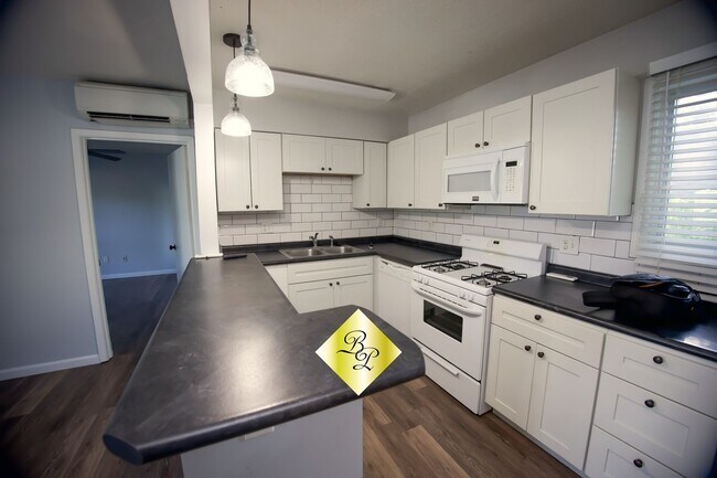 Photo - 33 N Rembert St Unit 33 N. Rembert #3