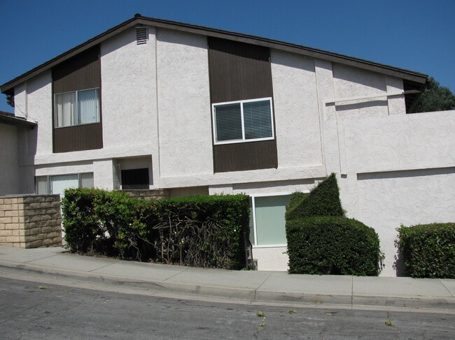 Photo - 504 S Granada Ave Unidad B