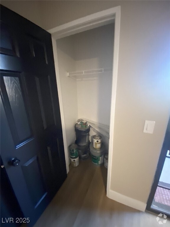 Building Photo - 5174 S Jones Blvd Unit 101 Rental