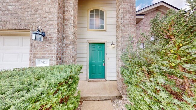 Photo - 701 Black Hills Trail