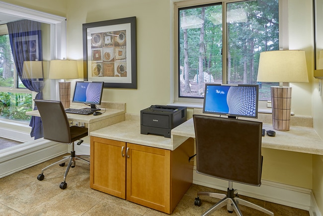 Photo - Reston Glade