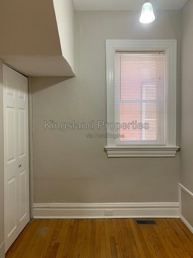 Photo - 4068 Flad Ave Unit 1f