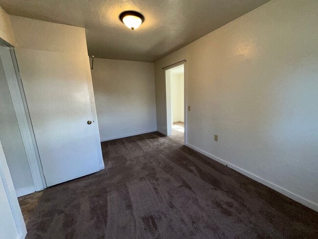 2108.5 3rd St