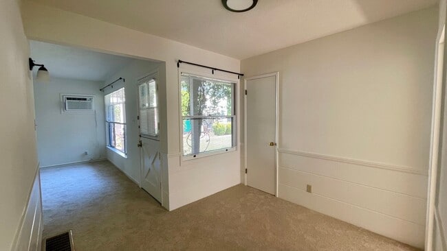 3608 Bickerstaff Rd Unidad 3608B