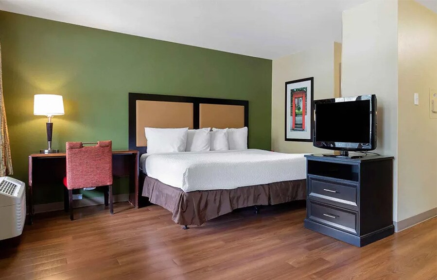 Emerald Suites at Chandler