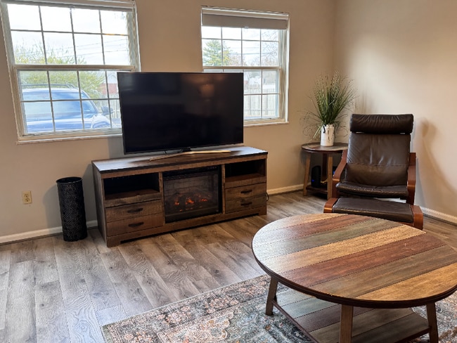 Photo - 91 Dickey Ave