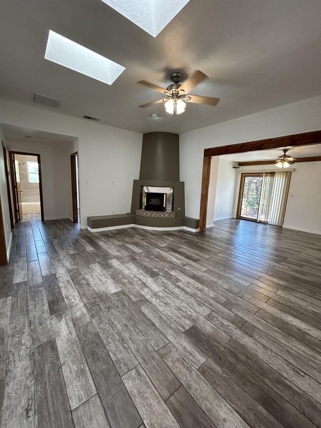 Photo - 6101 Equestrian Dr NW